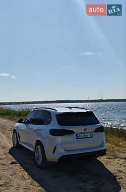 Внедорожник / Кроссовер BMW X5 2018 в 