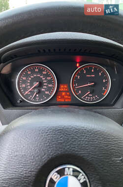 Позашляховик / Кросовер BMW X5 2012 в 