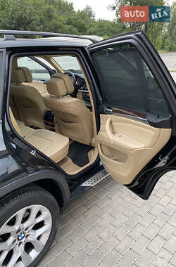 Позашляховик / Кросовер BMW X5 2012 в 