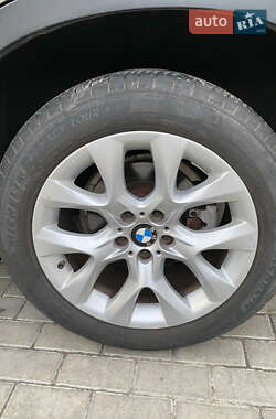 Позашляховик / Кросовер BMW X5 2012 в 
