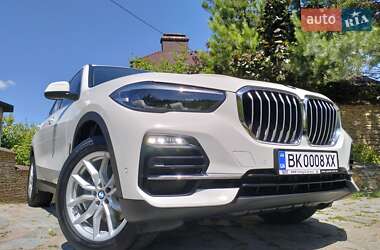 Внедорожник / Кроссовер BMW X5 2022 в Ровно