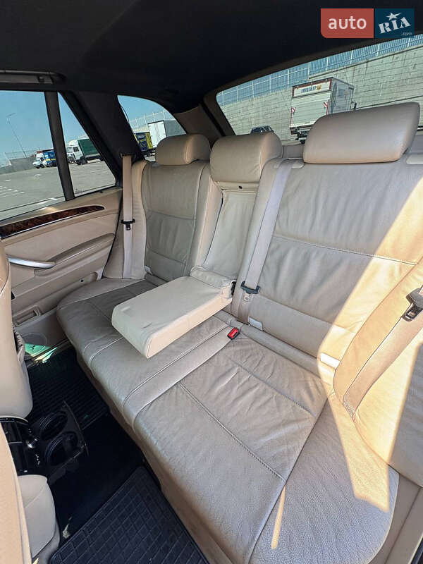 Позашляховик / Кросовер BMW X5 2002 в Одесі