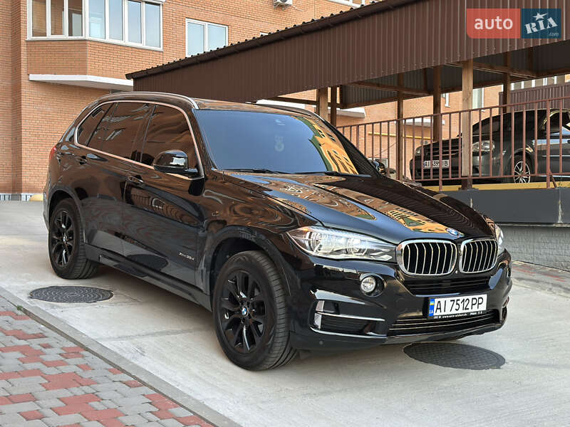 Позашляховик / Кросовер BMW X5 2014 в 