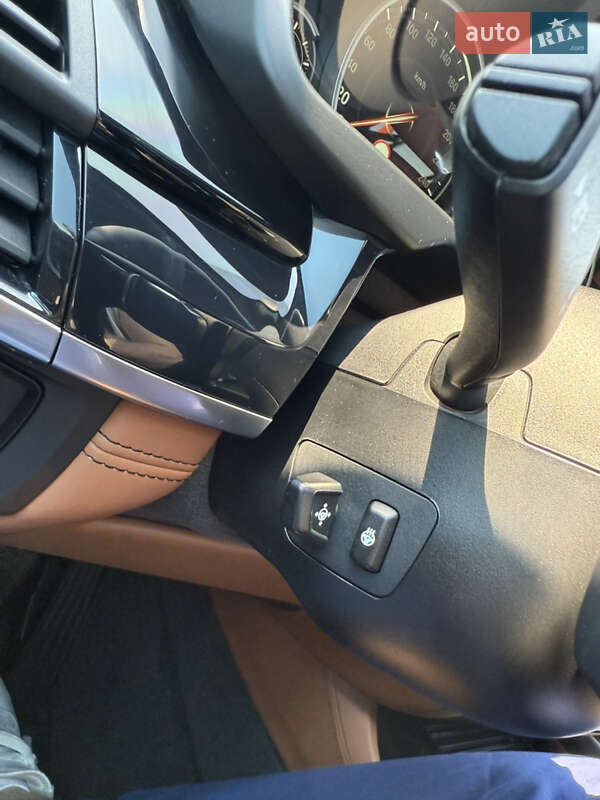 Внедорожник / Кроссовер BMW X5 2017 в Ирпене