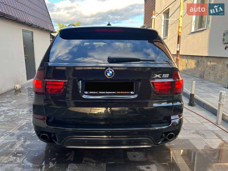 Внедорожник / Кроссовер BMW X5 2011 в Днепре
