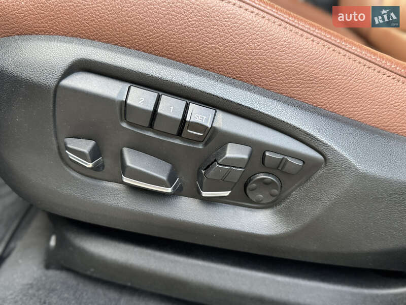 Внедорожник / Кроссовер BMW X5 2015 в Ровно