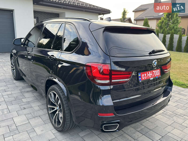 Внедорожник / Кроссовер BMW X5 2015 в Ровно