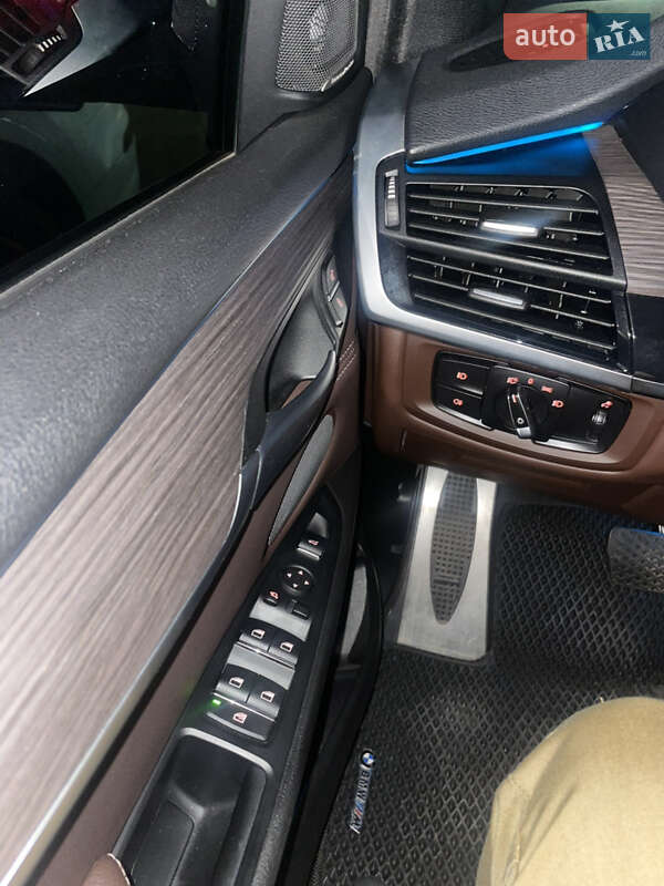 Внедорожник / Кроссовер BMW X5 2017 в Киеве фото 14 Внедорожник / Кроссовер BMW X5 2017 в Киеве