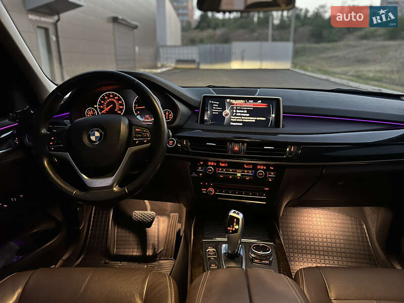 Внедорожник / Кроссовер BMW X5 2014 в Кривом Роге