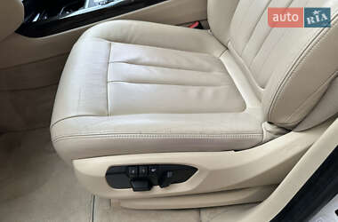Внедорожник / Кроссовер BMW X5 2015 в 