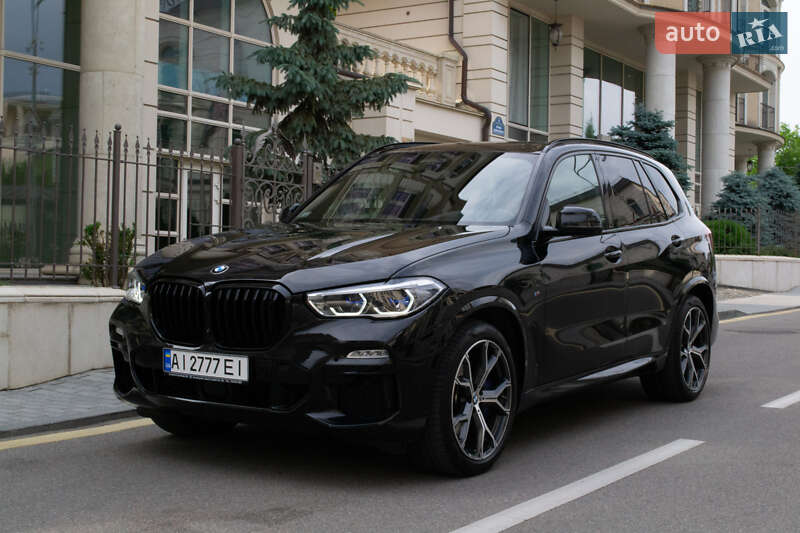Внедорожник / Кроссовер BMW X5 2019 в 