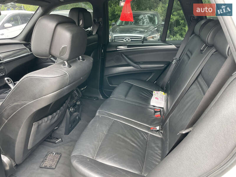 Внедорожник / Кроссовер BMW X5 2012 в Львове