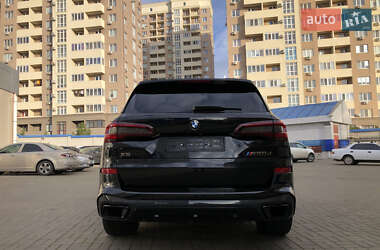 Внедорожник / Кроссовер BMW X5 2021 в 