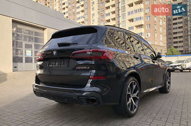Внедорожник / Кроссовер BMW X5 2021 в 