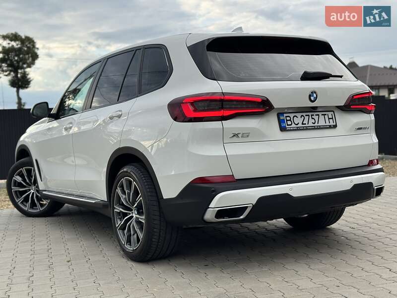 Внедорожник / Кроссовер BMW X5 2021 в Стрые