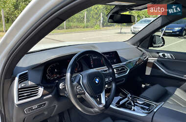 Позашляховик / Кросовер BMW X5 2019 в 