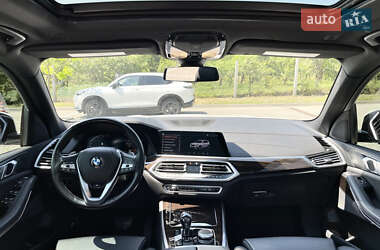 Позашляховик / Кросовер BMW X5 2019 в 
