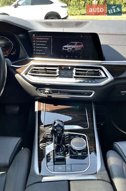 Позашляховик / Кросовер BMW X5 2019 в 
