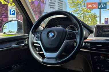 Позашляховик / Кросовер BMW X5 2016 в 