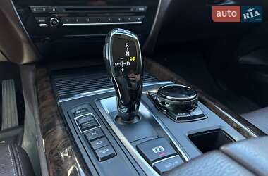 Позашляховик / Кросовер BMW X5 2016 в 