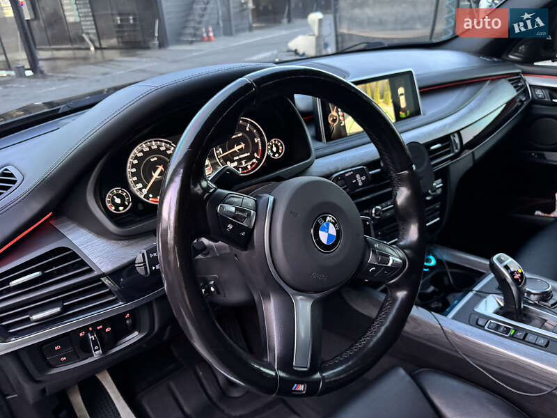 Внедорожник / Кроссовер BMW X5 2016 в Звягеле