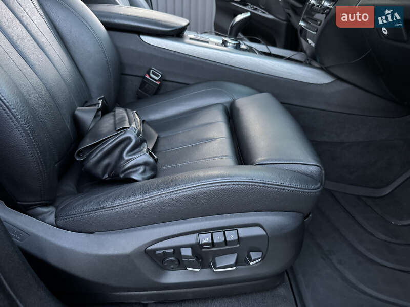 Внедорожник / Кроссовер BMW X5 2016 в Звягеле