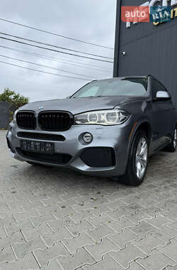 Внедорожник / Кроссовер BMW X5 2014 в Черновцах