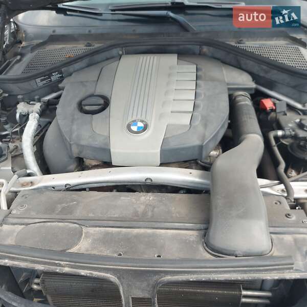 Позашляховик / Кросовер BMW X5 2012 в Івано-Франківську