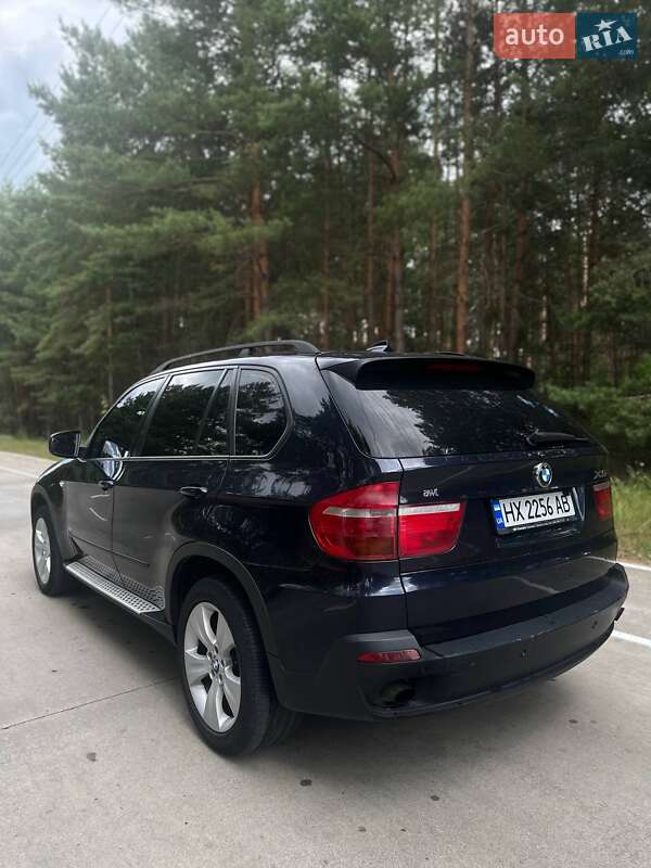 Внедорожник / Кроссовер BMW X5 2008 в Славуте