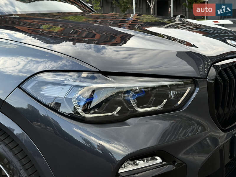 Внедорожник / Кроссовер BMW X5 2020 в Киеве