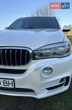 Внедорожник / Кроссовер BMW X5 2014 в Золотоноше