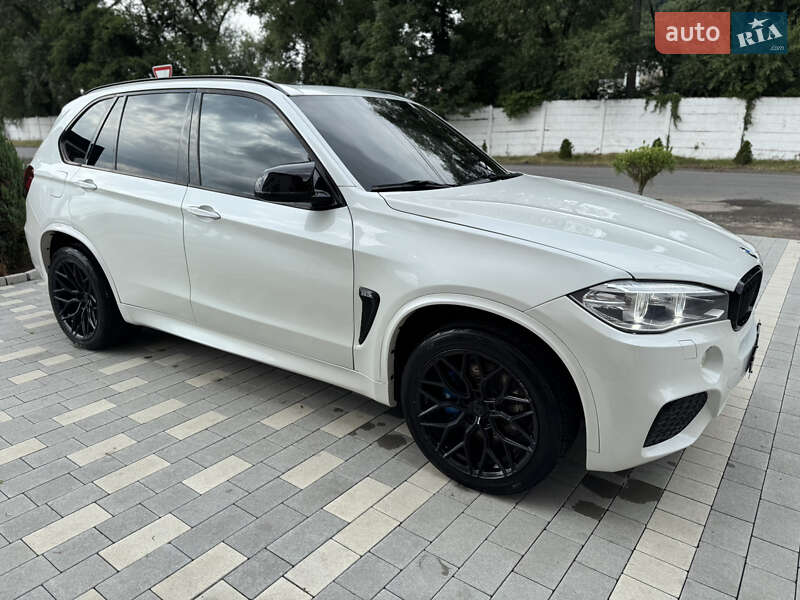 Позашляховик / Кросовер BMW X5 2015 в 