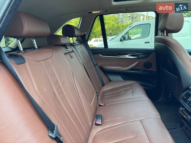 Внедорожник / Кроссовер BMW X5 2015 в Одессе