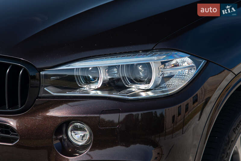 Позашляховик / Кросовер BMW X5 2015 в Львові