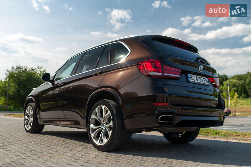 Позашляховик / Кросовер BMW X5 2015 в Львові
