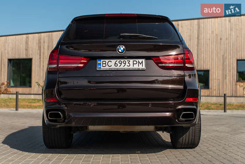 Позашляховик / Кросовер BMW X5 2015 в Львові
