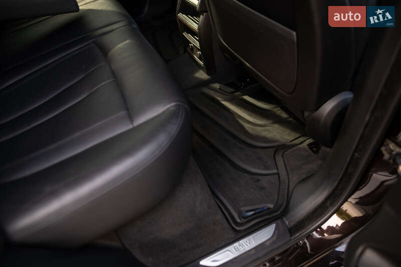 Позашляховик / Кросовер BMW X5 2015 в Львові