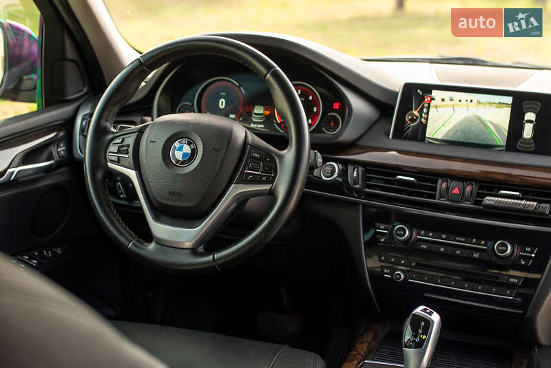 Позашляховик / Кросовер BMW X5 2015 в Львові