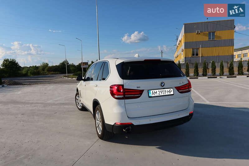 Позашляховик / Кросовер BMW X5 2016 в Звягелі