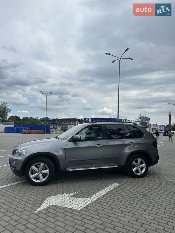 Внедорожник / Кроссовер BMW X5 2010 в Коломые