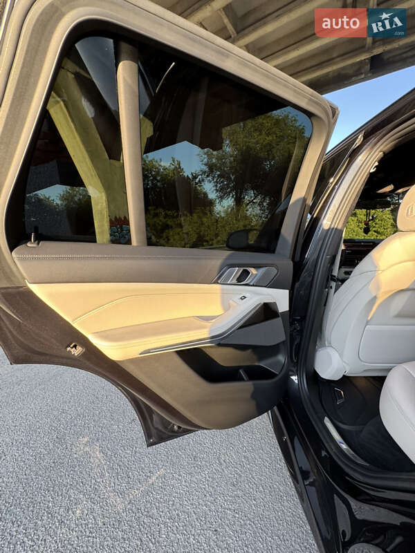 Внедорожник / Кроссовер BMW X5 2019 в Днепре