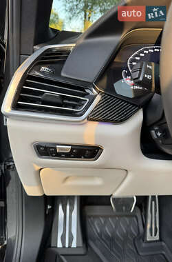 Внедорожник / Кроссовер BMW X5 2019 в 