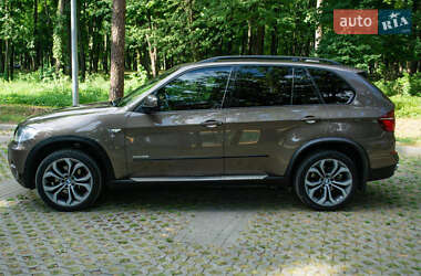 Позашляховик / Кросовер BMW X5 2010 в Кривому Розі