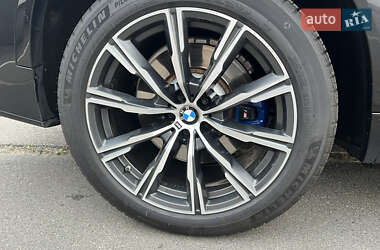 Позашляховик / Кросовер BMW X5 2021 в 