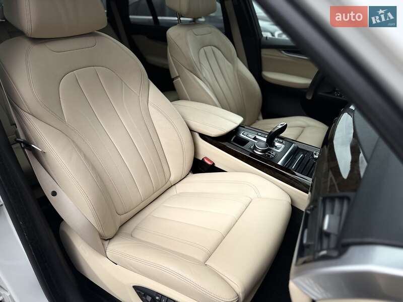 Внедорожник / Кроссовер BMW X5 2017 в Львове