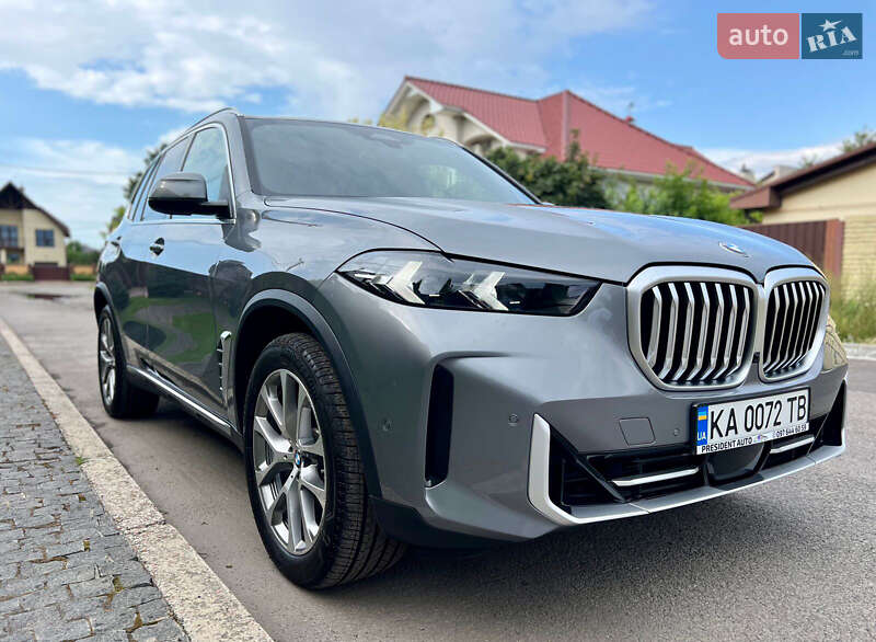 Позашляховик / Кросовер BMW X5 2024 в Києві
