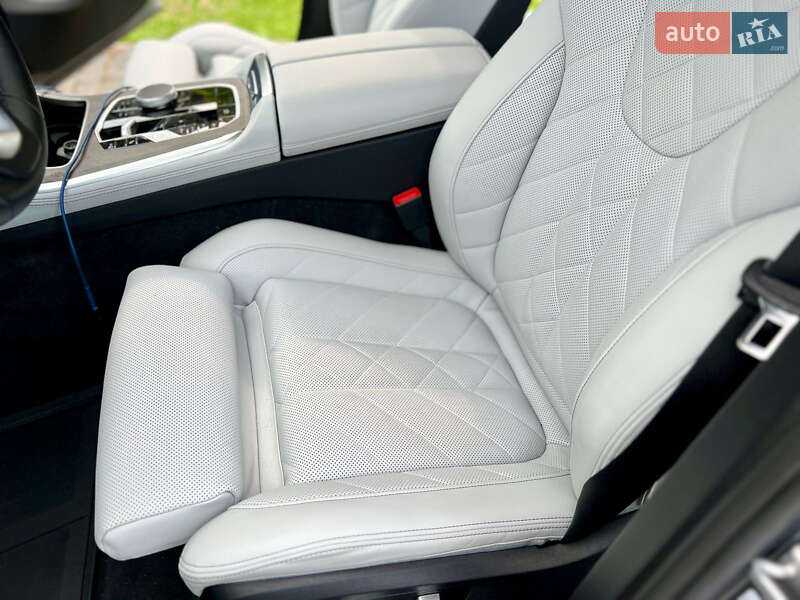 Позашляховик / Кросовер BMW X5 2024 в Києві