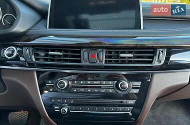 Внедорожник / Кроссовер BMW X5 2015 в 