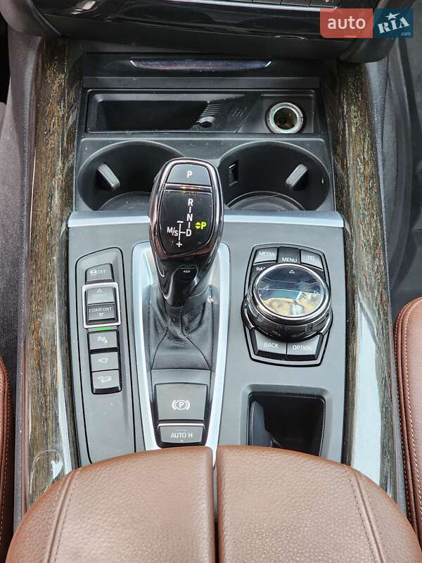 Позашляховик / Кросовер BMW X5 2014 в Києві