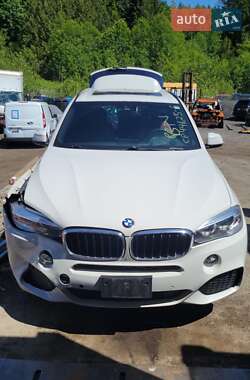 Позашляховик / Кросовер BMW X5 2014 в 